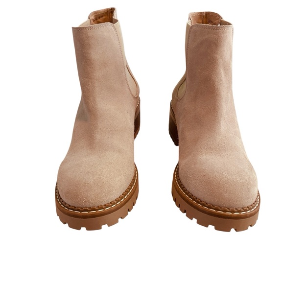 Bertuchi Spain Suede Chelsea Boots Lug Sole Tan Cream (Size 9.5 EU 41) - Picture 3 of 12